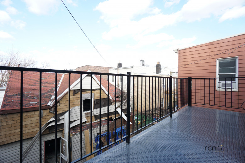 559 Fairview Ave, Apt 2 Image 14