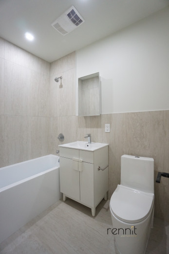559 Fairview Ave, Apt 2 Image 9