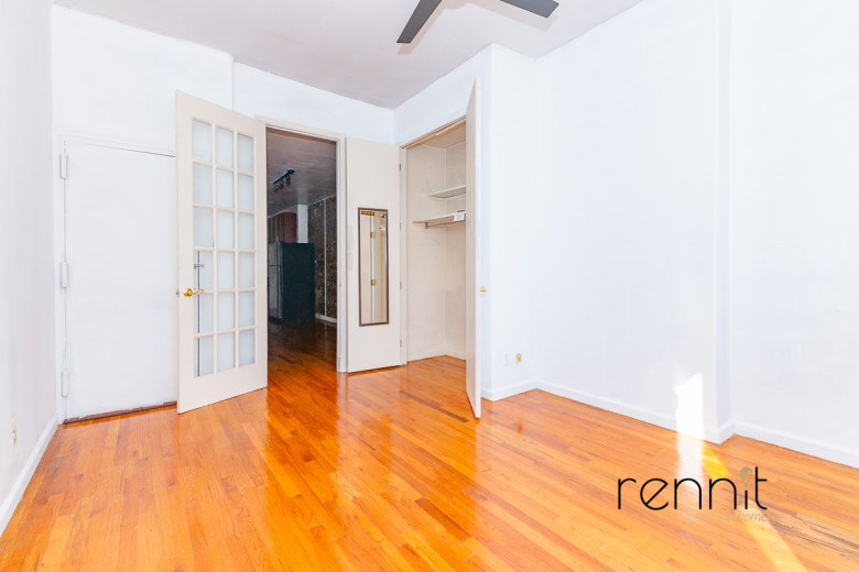 141 Thames St, Apt 4R Image 13
