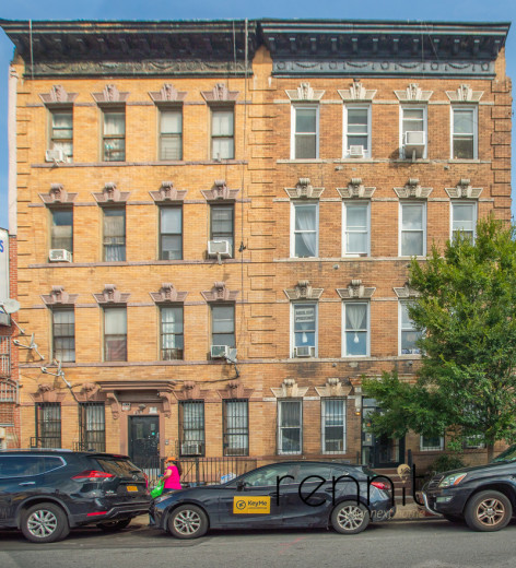 141 Thames St, Apt 4R Image 8