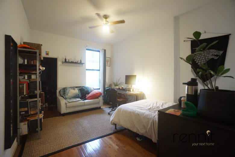 548 Hart St, Apt 1R Image 5
