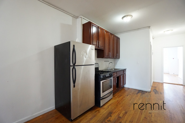 141 Thames St, Apt 4L Image 2