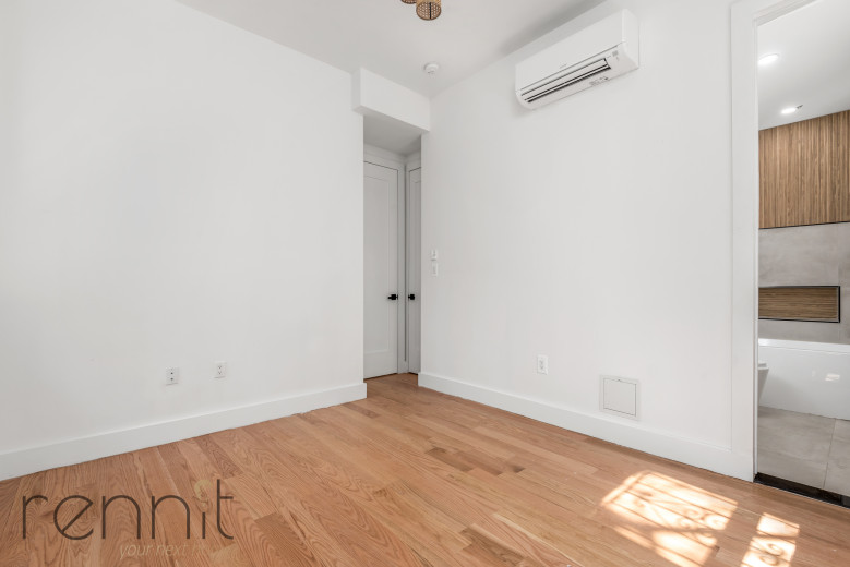 778 Madison Street, Apt 1 Image 11