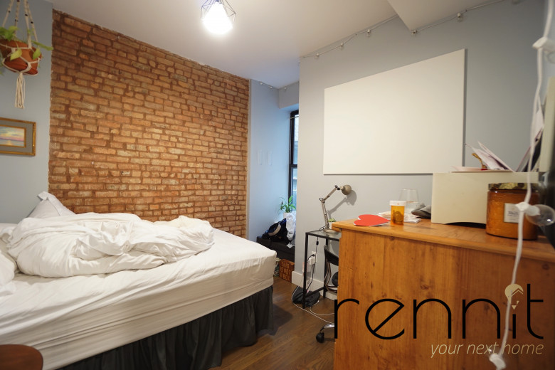 1684 Gates Ave, Apt 1R Image 11