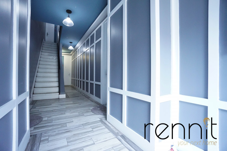 1684 Gates Ave, Apt 1R Image 23