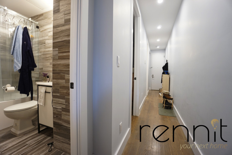 1684 Gates Ave, Apt 1R Image 8
