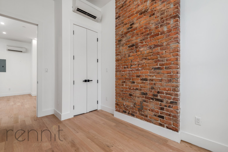 1708 Gates Ave, Apt 2A Image 10