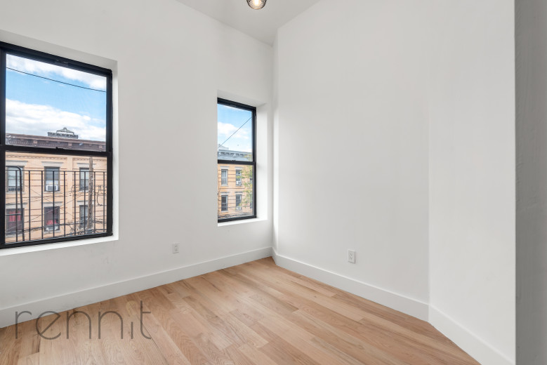 1708 Gates Ave, Apt 2A Image 5