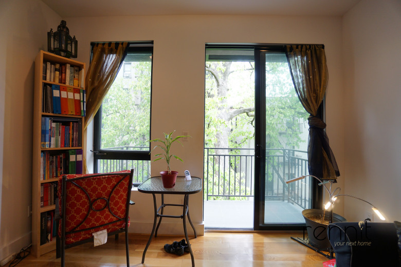 149 Clarkson Ave, Apt 4R Image 2
