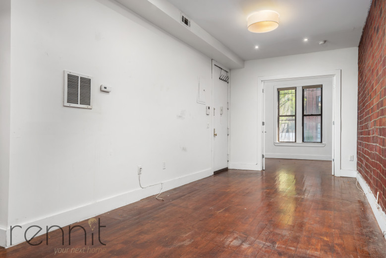 571 St Johns Pl, Apt 1L Image 2
