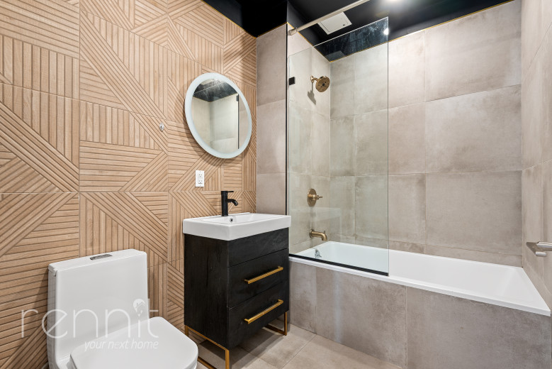 853 Lexington Ave, Apt 7C Image 11