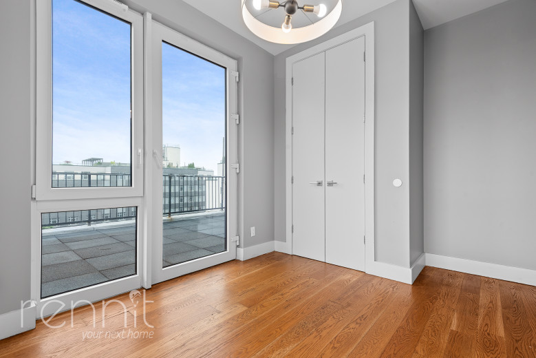853 Lexington Ave, Apt 7C Image 13