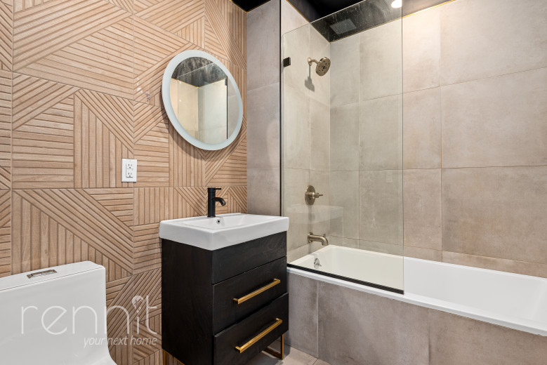 853 Lexington Ave, Apt 7C Image 14