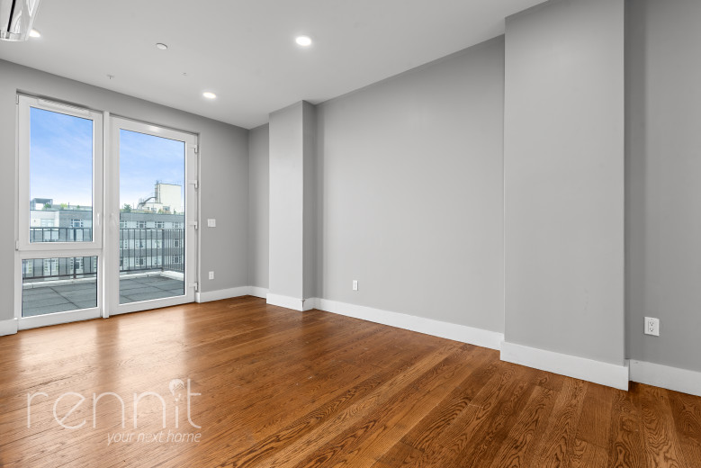 853 Lexington Ave, Apt 7C Image 4