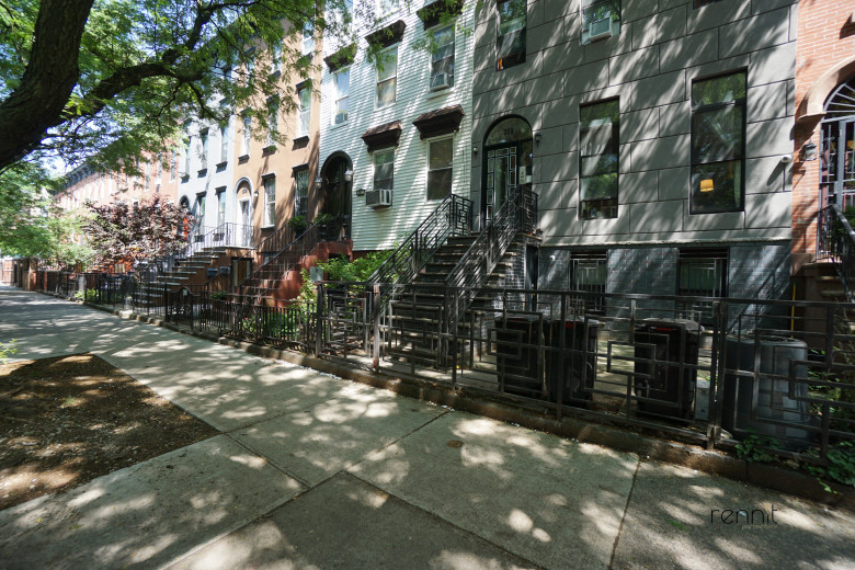 369 Gates Ave, Apt 3 Image 12