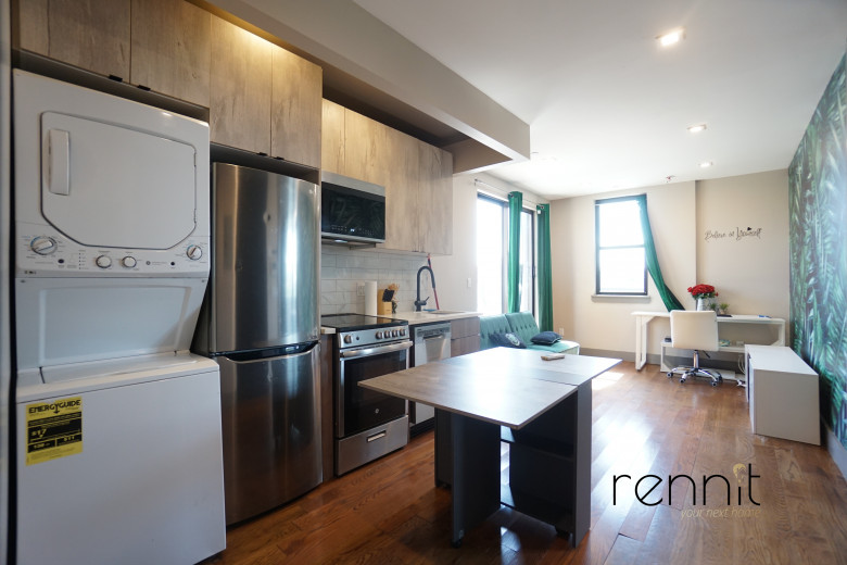209 Troy Avenue, Apt 5 Image 1