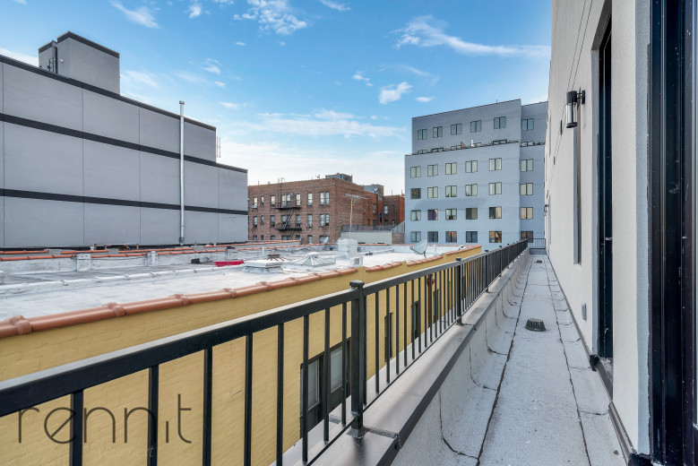 235 Martense St, Apt 3B Image 2
