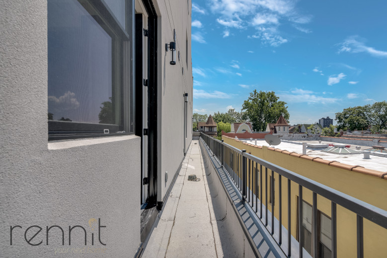 235 Martense St, Apt 3B Image 10