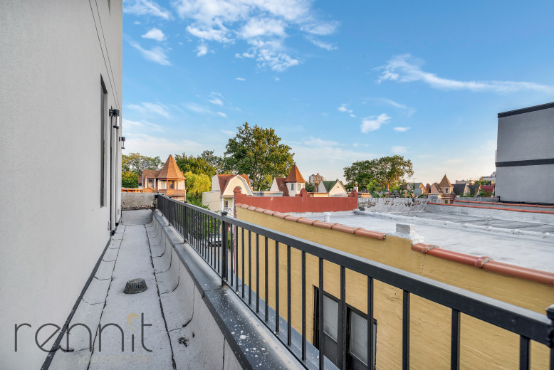 235 Martense St, Apt 3B Image 9