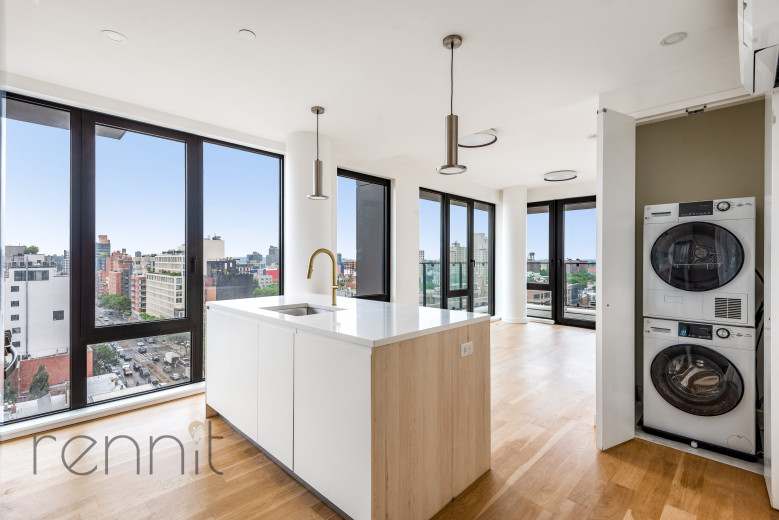 375 Dean St, Apt 906 Image 1