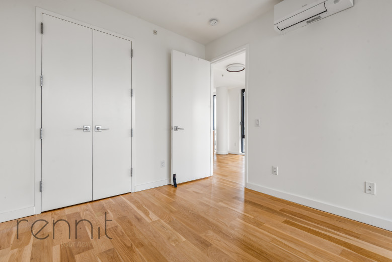 375 Dean St, Apt 906 Image 12