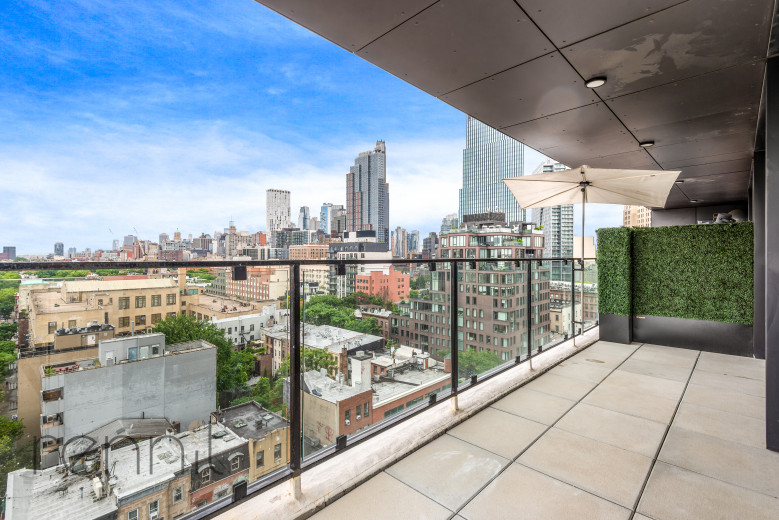 375 Dean St, Apt 906 Image 9