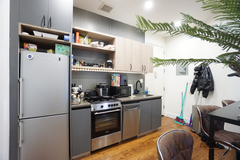 294 Powers St, Apt 3F Image 3