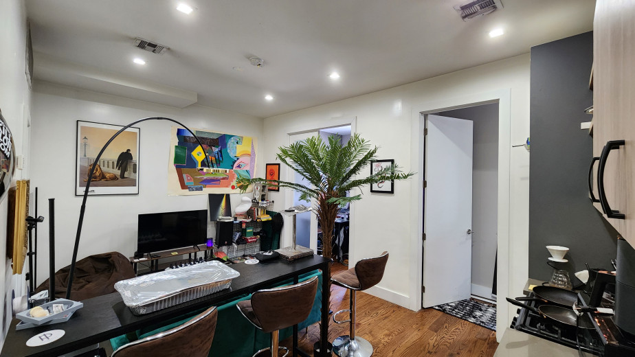 294 Powers St, Apt 3F Image 5