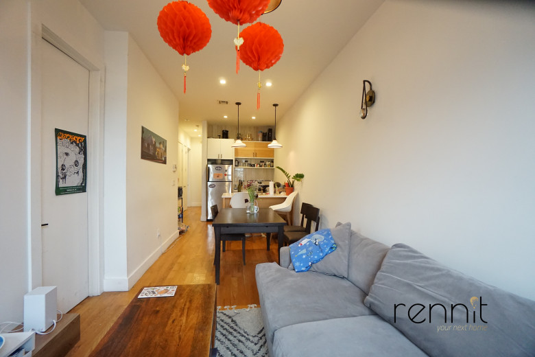 376 Bleecker St, Apt 2 Image 11