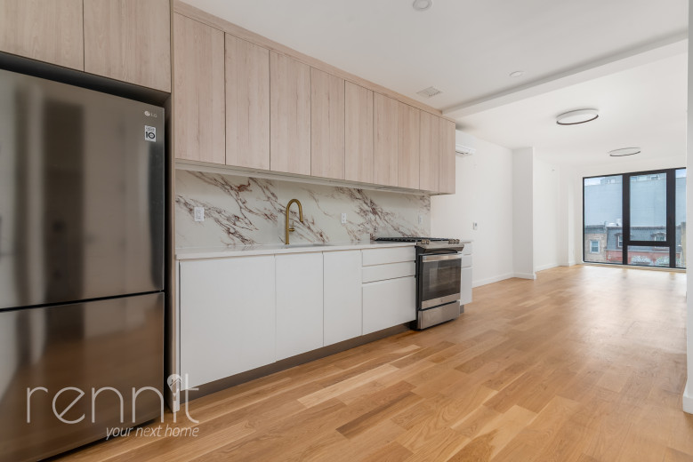 375 Dean St, Apt 502 Image 4