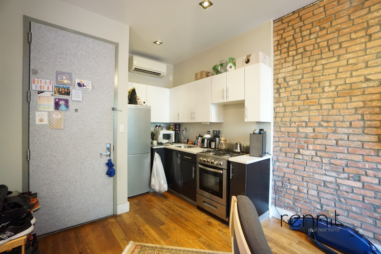814 St Johns Pl, Apt 2F Image 9