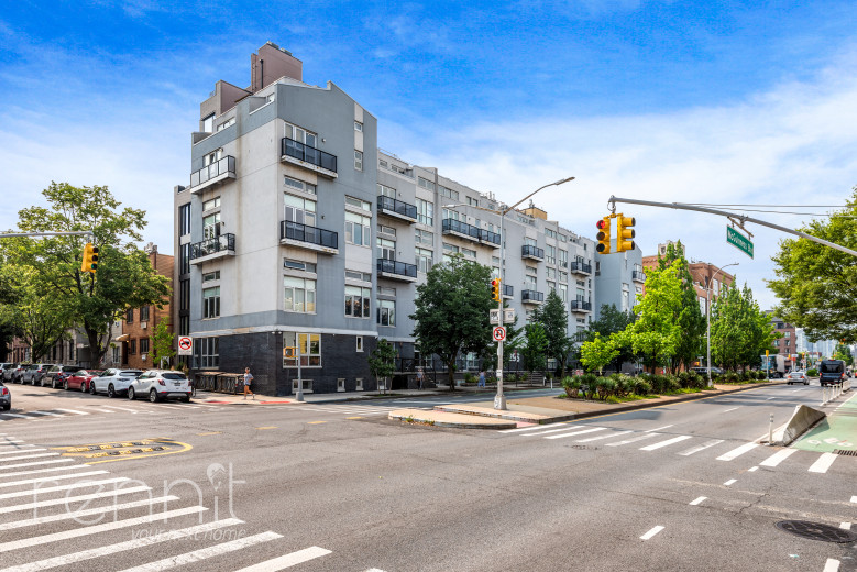 299 McGuinness Blvd, Apt 1A Image 17