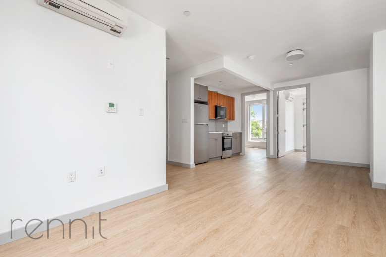 2809 Clarendon Rd, Apt 502 Image 2