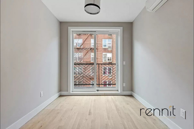 762 East 32nd St, Apt 4B Image 10
