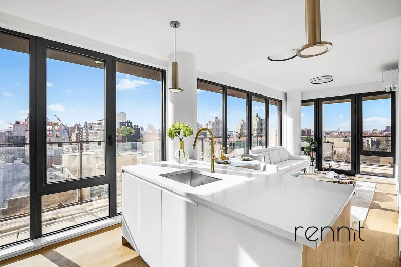 375 Dean St, Apt 806 Image 1