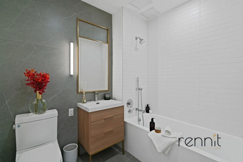 375 Dean St, Apt 806 Image 4