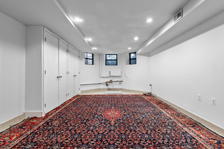 816 Prospect Pl, Apt 1A Image 13