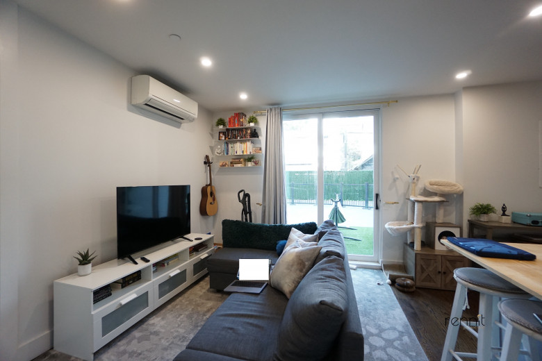 1620 New York Ave, Apt 1C Image 3