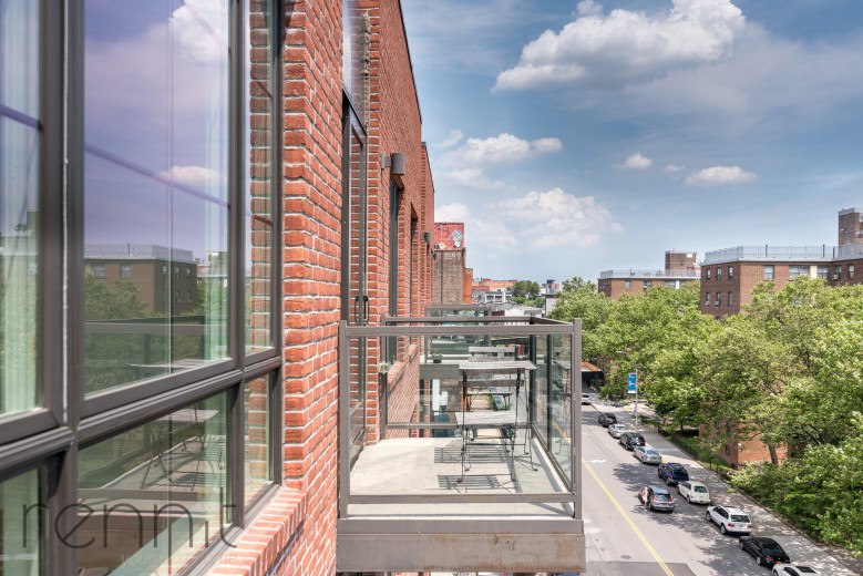 869 Park Ave, Apt 6G Image 2