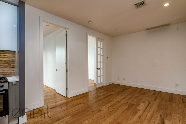 869 Park Ave, Apt 6G Image 6