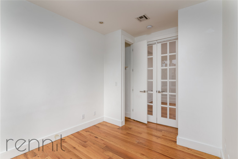 869 Park Ave, Apt 6G Image 9