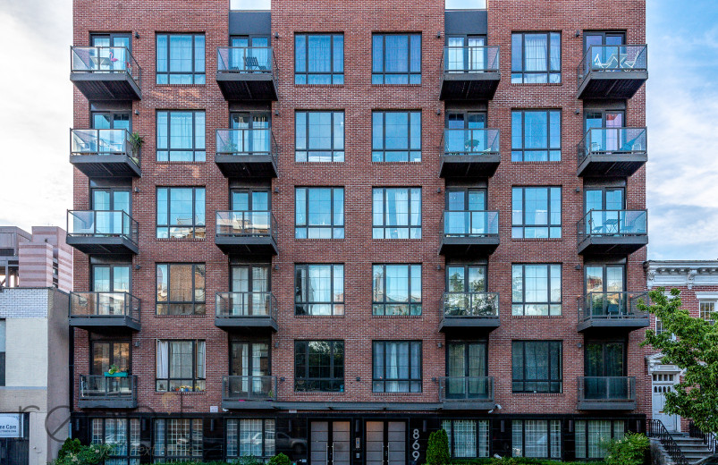 869 Park Ave, Apt 6G Image 13