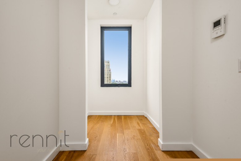 375 Dean St, Apt 1305 Image 8
