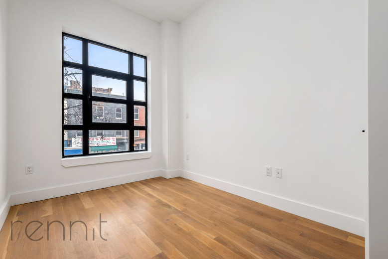 163 Graham Ave, Apt 4B Image 5