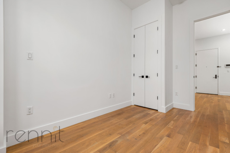 163 Graham Ave, Apt 4B Image 6