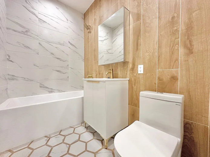 805 Monroe St, Apt 3A Image 3