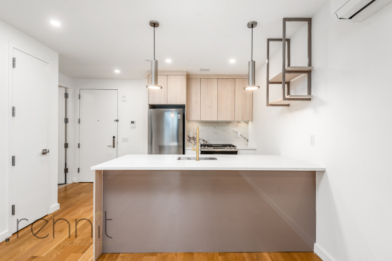 375 Dean St, Apt 507 Image 2