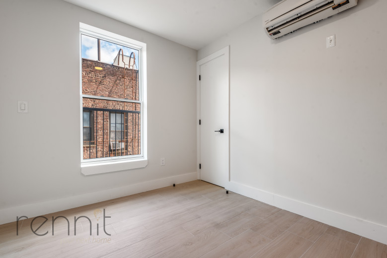 320 Linden Blvd, Apt 4B Image 9