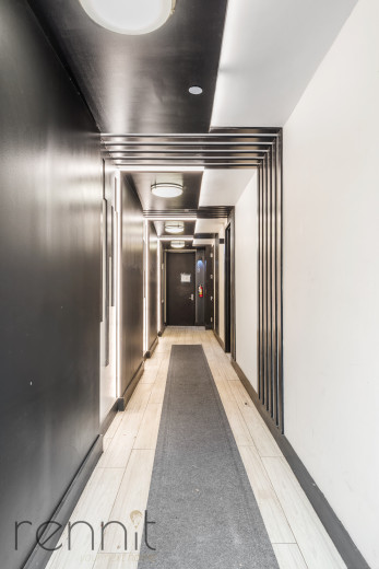 562 Park Pl, Apt 1F Image 11