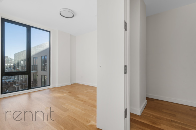 375 Dean St, Apt 505 Image 7